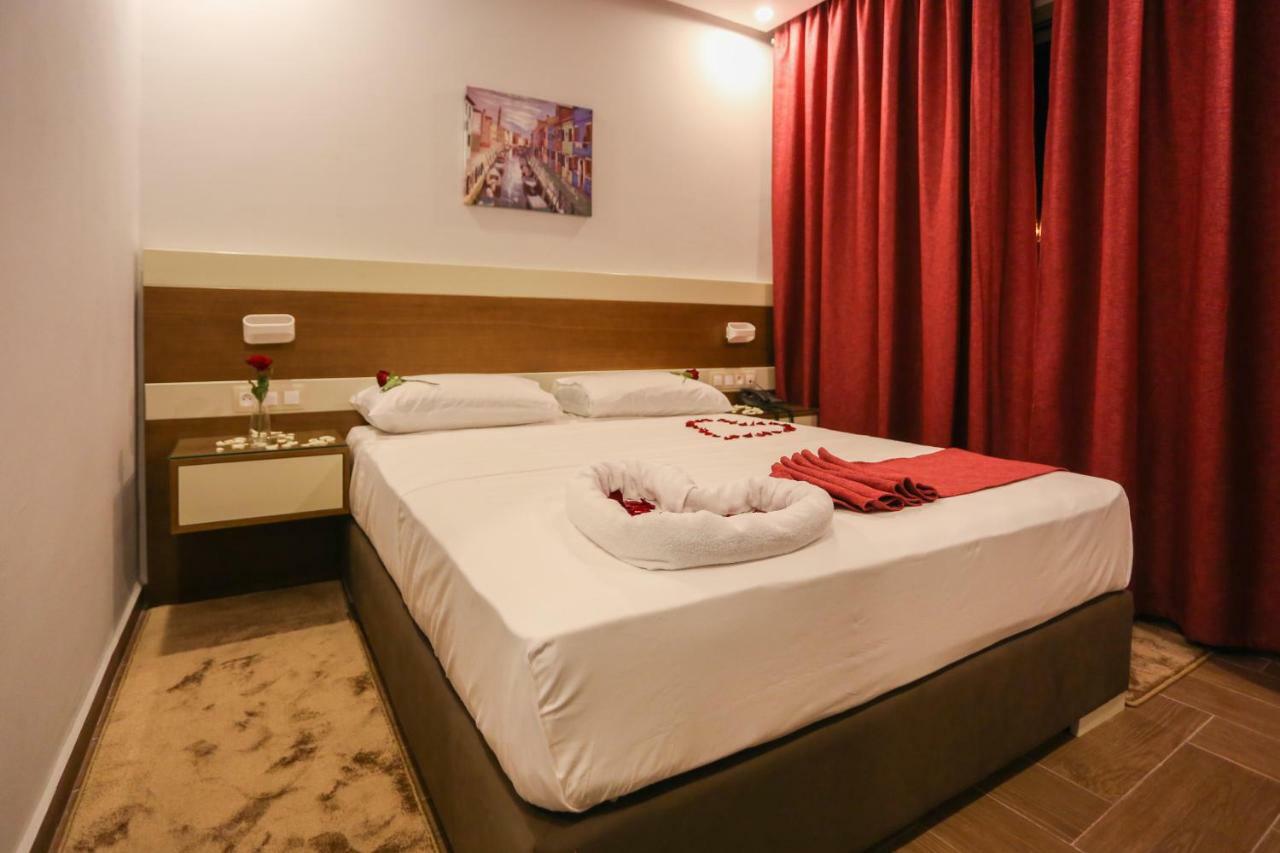 Hotel Makarim Tétouan Ngoại thất bức ảnh