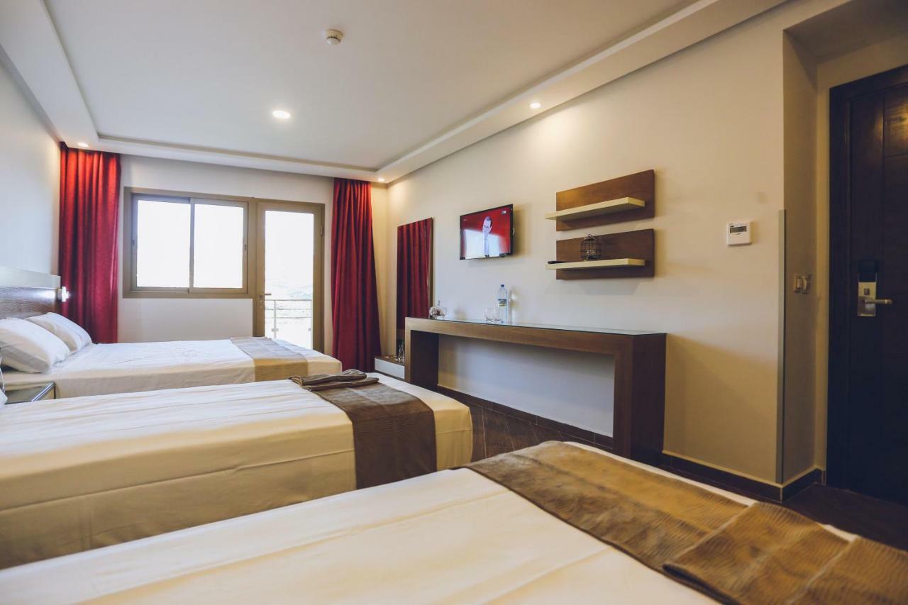 Hotel Makarim Tétouan Ngoại thất bức ảnh
